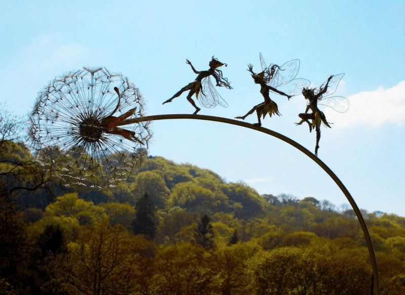 Perfect Wonderland Garden Decoration -The naughty Spirits Are Dancing - Coldesk
