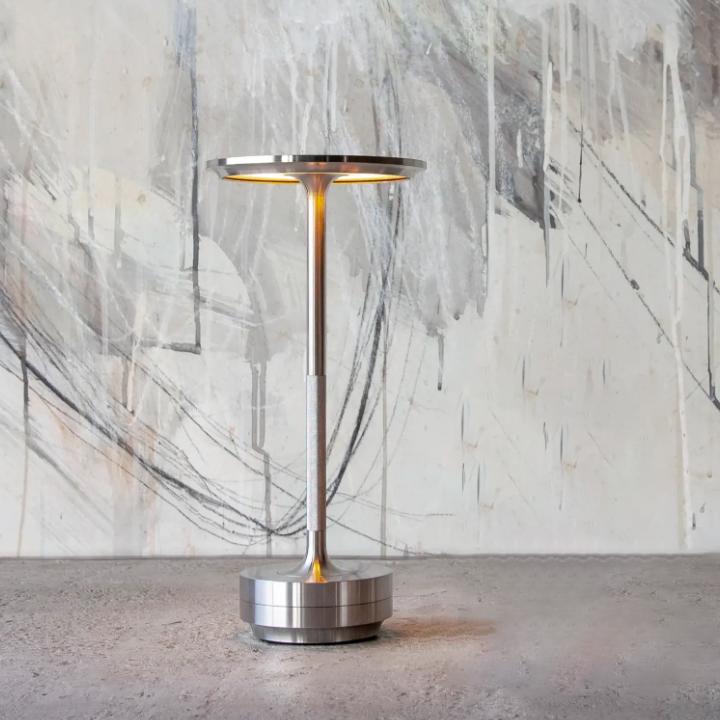 Portable Cordless Table Lamp - Adjustable light intensity - Coldesk