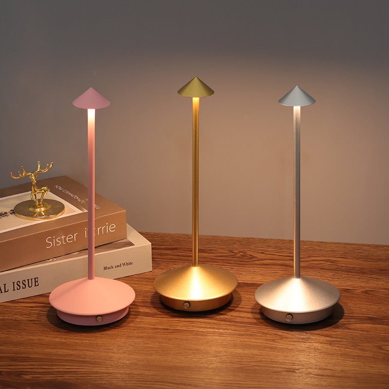 Wireless LED table lamp in an elegant design - Coldesk